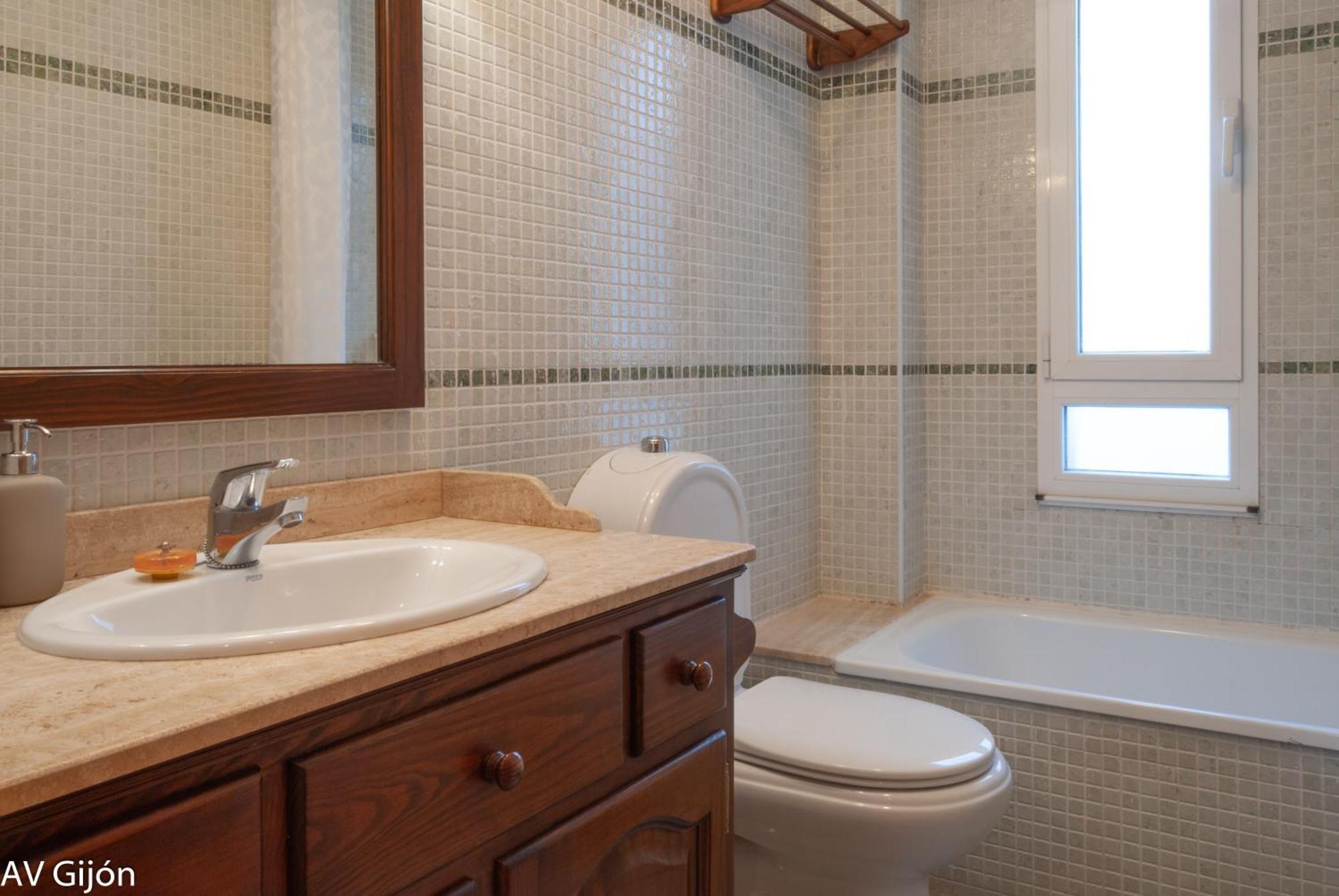Apartment Av Premio Real 16 Gijon